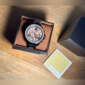 *NEW* Michael Kors Women's Everest MK5879 Black Stainless-Steel Quartz Watch